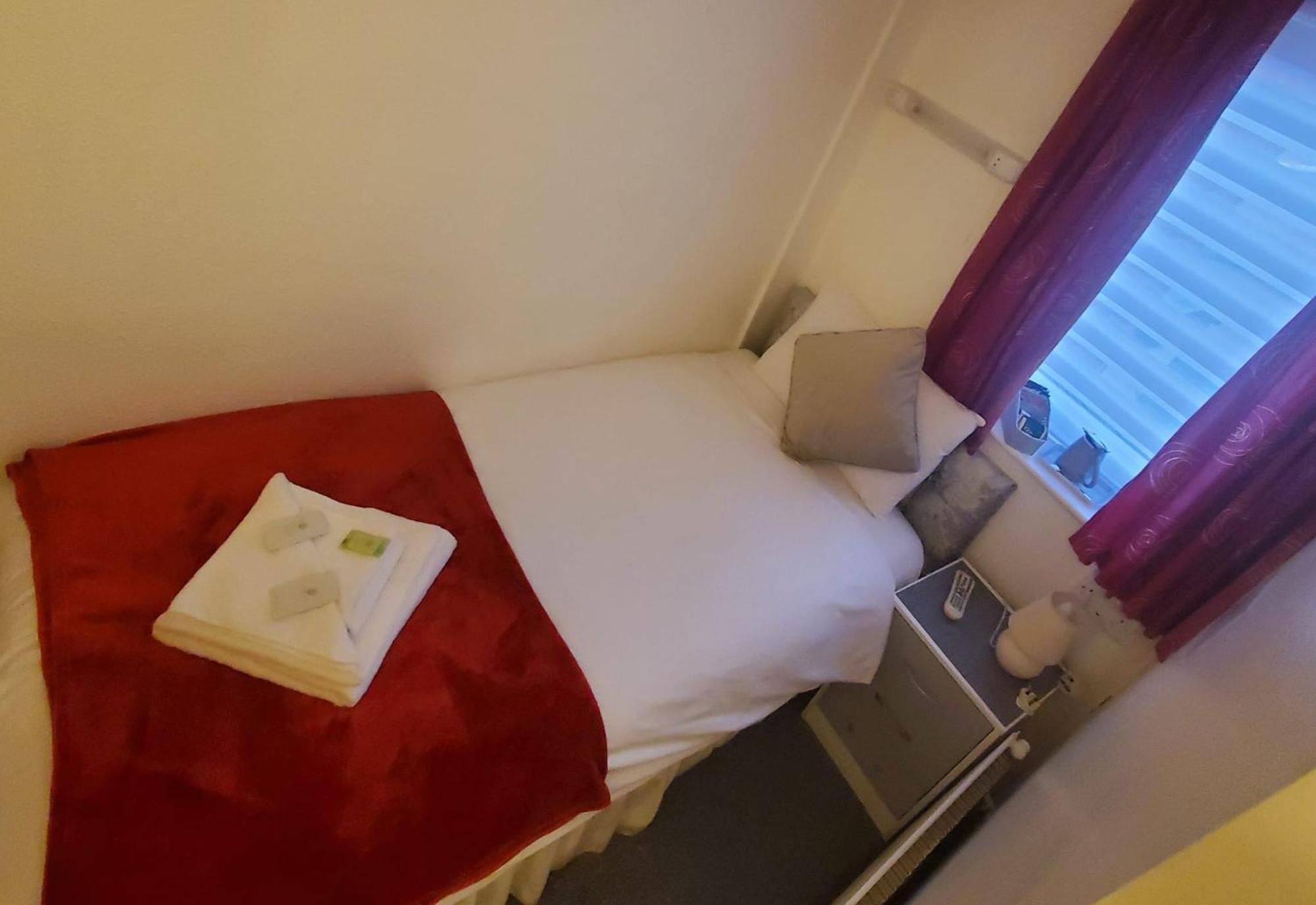 Brooklyn Hotel Blackpool Ngoại thất bức ảnh