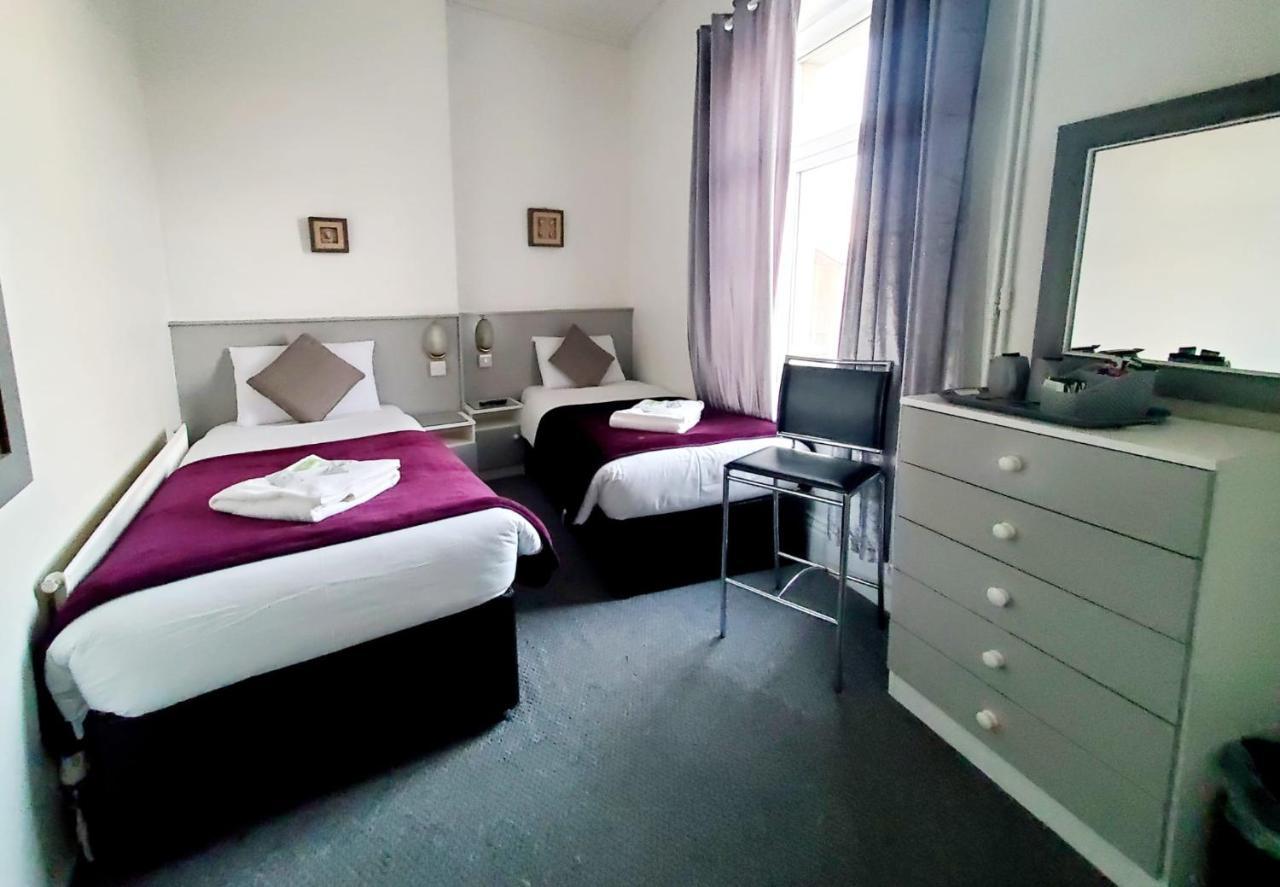 Brooklyn Hotel Blackpool Ngoại thất bức ảnh